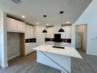 13085 Brookwood Bend Ln, Conroe, TX 77302