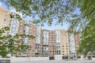 15107 Interlachen Dr Unit 2919, Silver Spring, MD 20906