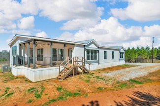 207 County Road 460, Calhoun City, MS 38916