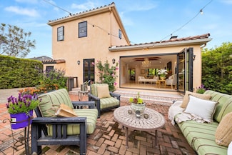 305 E Islay St, Santa Barbara, CA 93101
