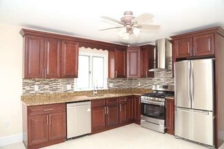 79 Waverly St, Everett, MA 02149