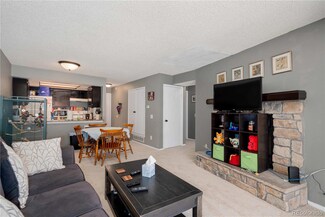 4285 S Salida Way Unit 2, Aurora, CO 80013