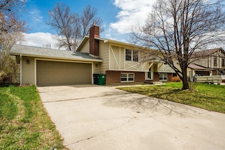 1977 Colonial Dr, Sheridan, WY 82801