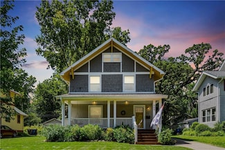 664 33rd St, Des Moines, IA 50312