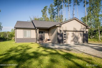 6552 N Michelle Rae St, Wasilla, AK 99654