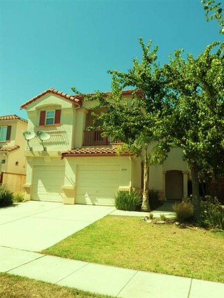 1559 Oyster Bay Ct, Salinas, CA 93906