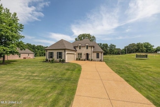 9048 Highland Meadows Dr, Hernando, MS 38632