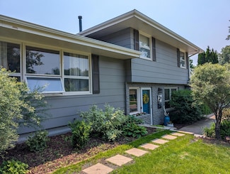 3466 Yukon Ave N, New Hope, MN 55427