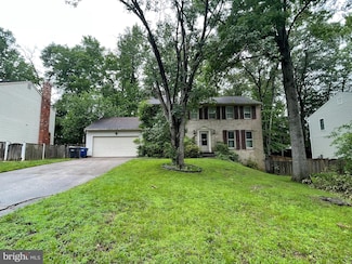 8210 Riverside Rd, Alexandria, VA 22308