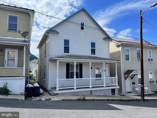 92 James St, Keyser, WV 26726