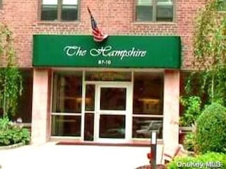87-10 204th St Unit B-28, Hollis, NY 11423