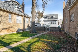 1245 Kenilworth Ave, Berwyn, IL 60402