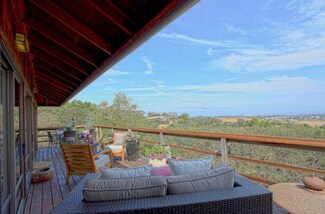 190 Escobar Rd, Portola Valley, CA 94028