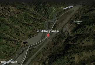 9445 S Cache Creek Dr, Trapper Creek, AK 99683