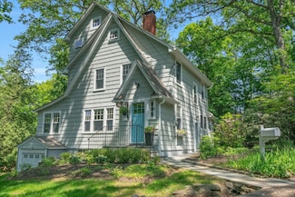 29 Begg Dr, Chappaqua, NY 10514