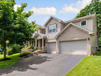 1396 Fox Path Ln, Hoffman Estates, IL 60192