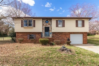 1224 Gray Ave NE, Winston-Salem, NC 27101