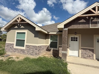 3561 Steven Dr, Eagle Pass, TX 78852