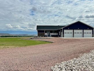 207 Eagle Dr, Greybull, WY 82426