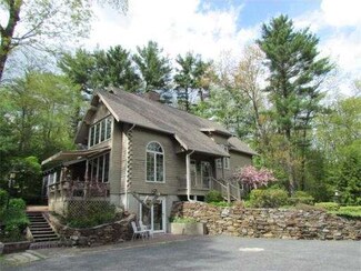 3 Warren St, Boylston, MA 01505