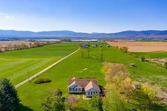 3377 Stuarts Draft Hwy, Waynesboro, VA 22980