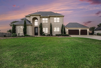 11503 Kings Point Blvd, Dayton, TX 77535