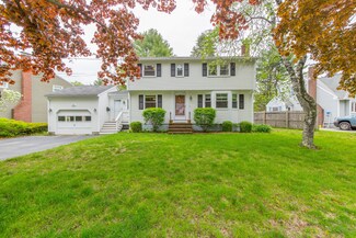 52 Winding Way, Portland, ME 04102