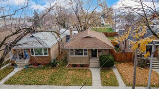 12629 S Honore St, Calumet Park, IL 60827