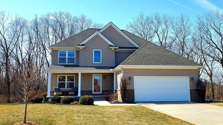 8462 Jack Pine Cir, Ypsilanti, MI 48197