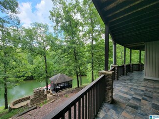 192 Blackberry Ln, Wedowee, AL 36278