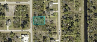 551 Beach Ave S, Lehigh Acres, FL 33974