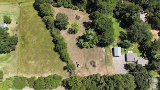 15781 Farm To Market Road 279, Chandler, TX 75758