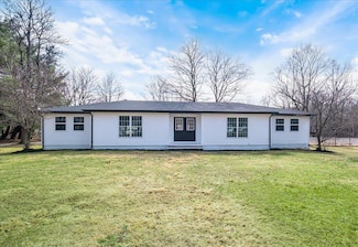 219 St Andrews Rd, Walden, NY 12586