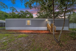 221 SE 167th Ct, Silver Springs, FL 34488