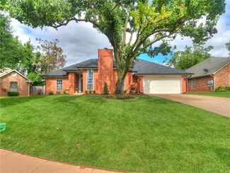 504 Providence Cir, Edmond, OK 73003