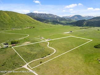 3110 E Wildhorse Rd, Jackson, WY 83001
