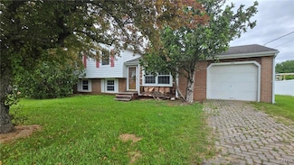 124 Alhan Pkwy, Syracuse, NY 13209