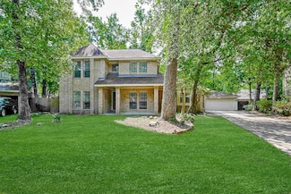 31 Silent Brook Place, the Woodlands, TX 77381
