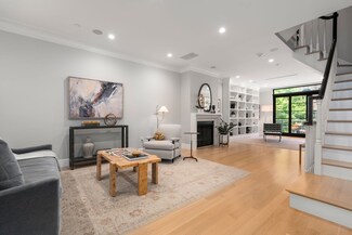 103 Warren Ave, Boston, MA 02116