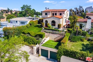 3365 Ley Dr, Los Angeles, CA 90027