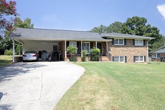 3313 Elk St, Burlington, NC 27215