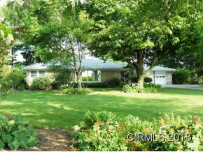 9267 E South St, Galveston, IN 46932