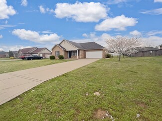 2727 Cliffside Dr, Christiana, TN 37037