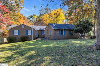 219 Greenbriar Dr, Simpsonville, SC 29680
