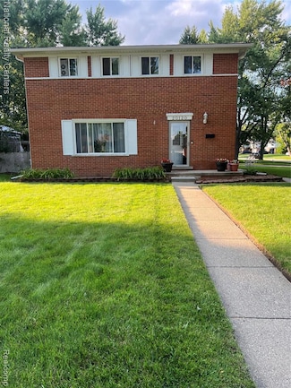 20120 Covington Pkwy, Southfield, MI 48076