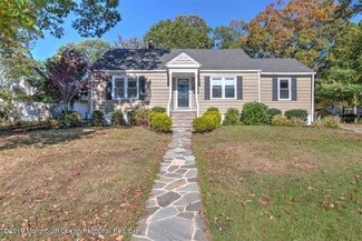 269 Jerome Ave, Oakhurst, NJ 07755