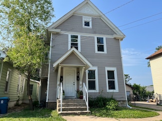 761 E New York St Unit 2, Aurora, IL 60505