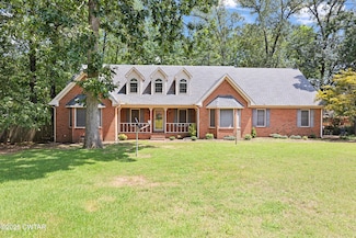 126 Willowridge Cir, Jackson, TN 38305