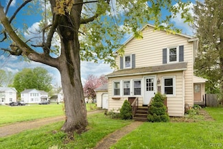 207 W 2nd St S, Fulton, NY 13069