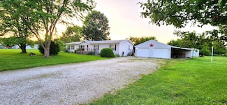 199 Wildhorse Rd, Billings, MO 65610